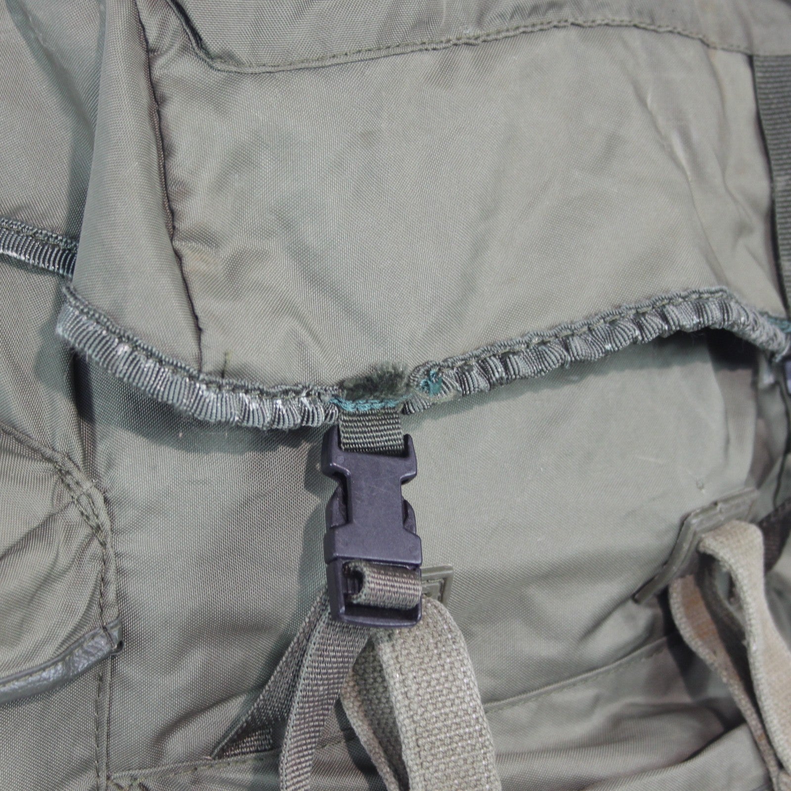 Genuine Surplus Vintage Millet Rucksack Olive Green Repaired (3451)