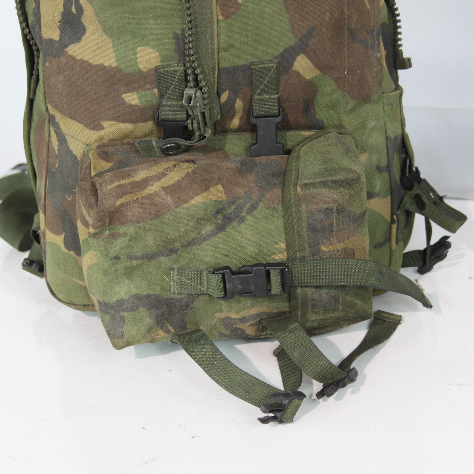 Genuine Surplus British Army Radio Rucksack Carrier DPM Camo Bag (3455)