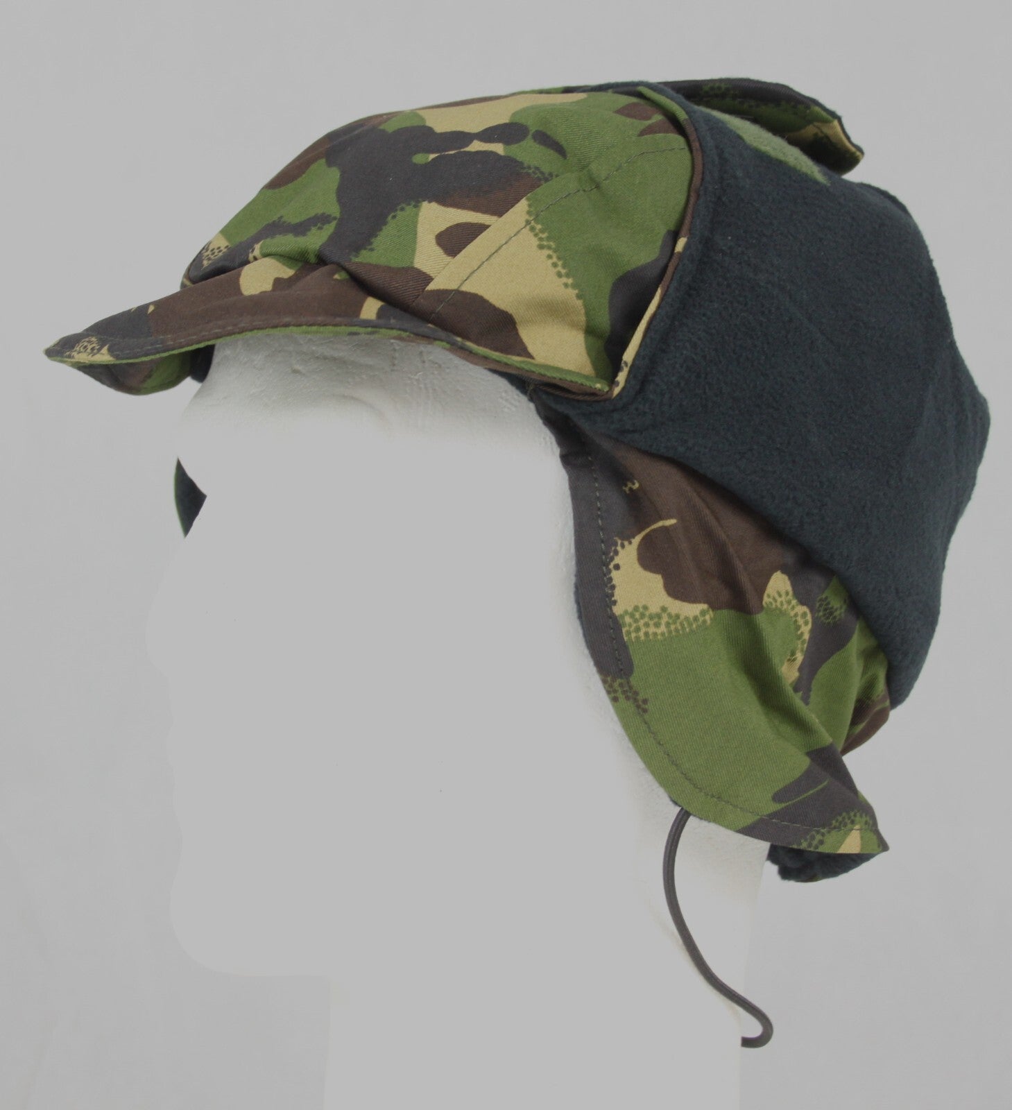 Genuine Surplus British Army DPM Camo Cold Weather Waterproof Hat Cap medium