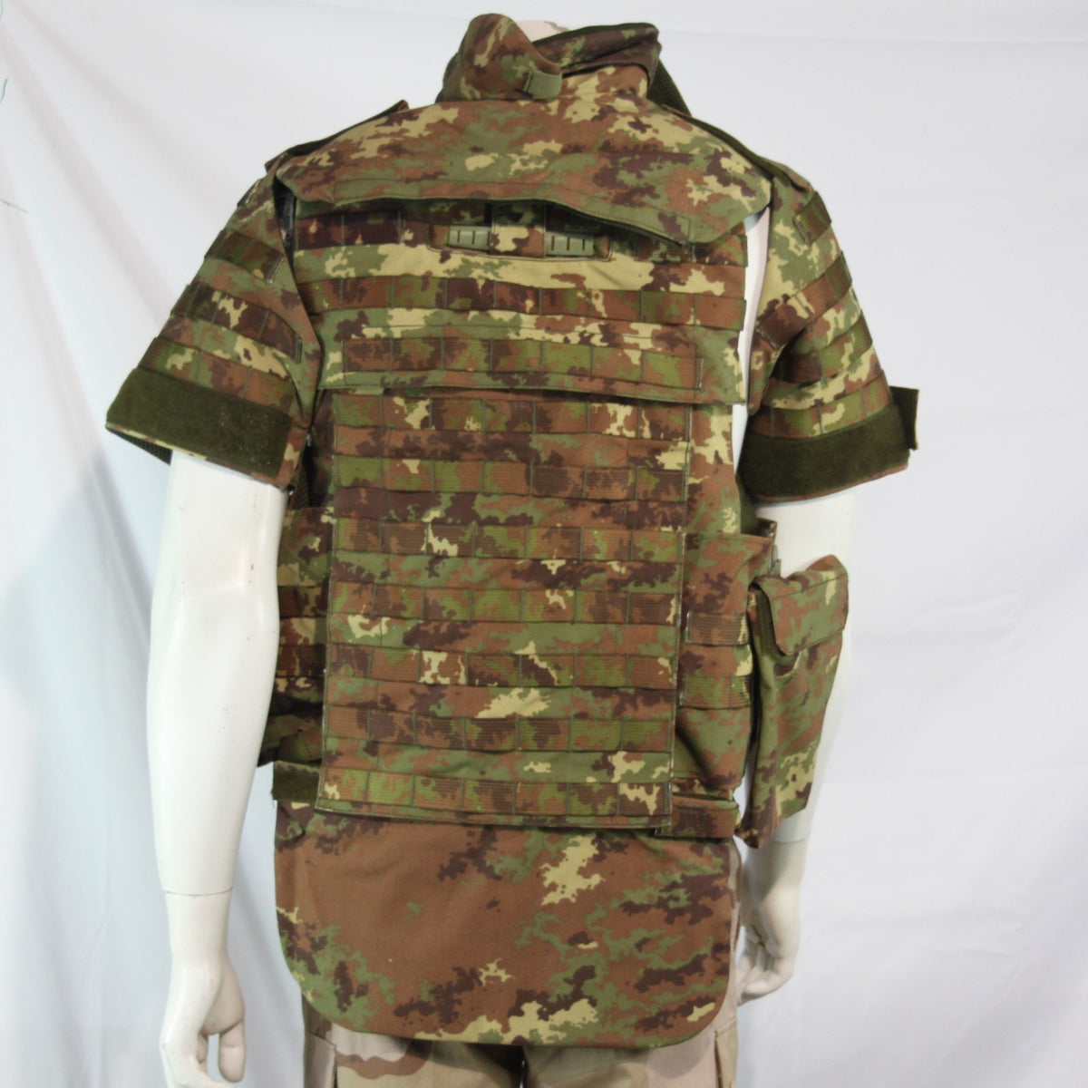 Italian Vegetato Camo Body Armour Cover Genuine Surplus w Bag Large (3982)