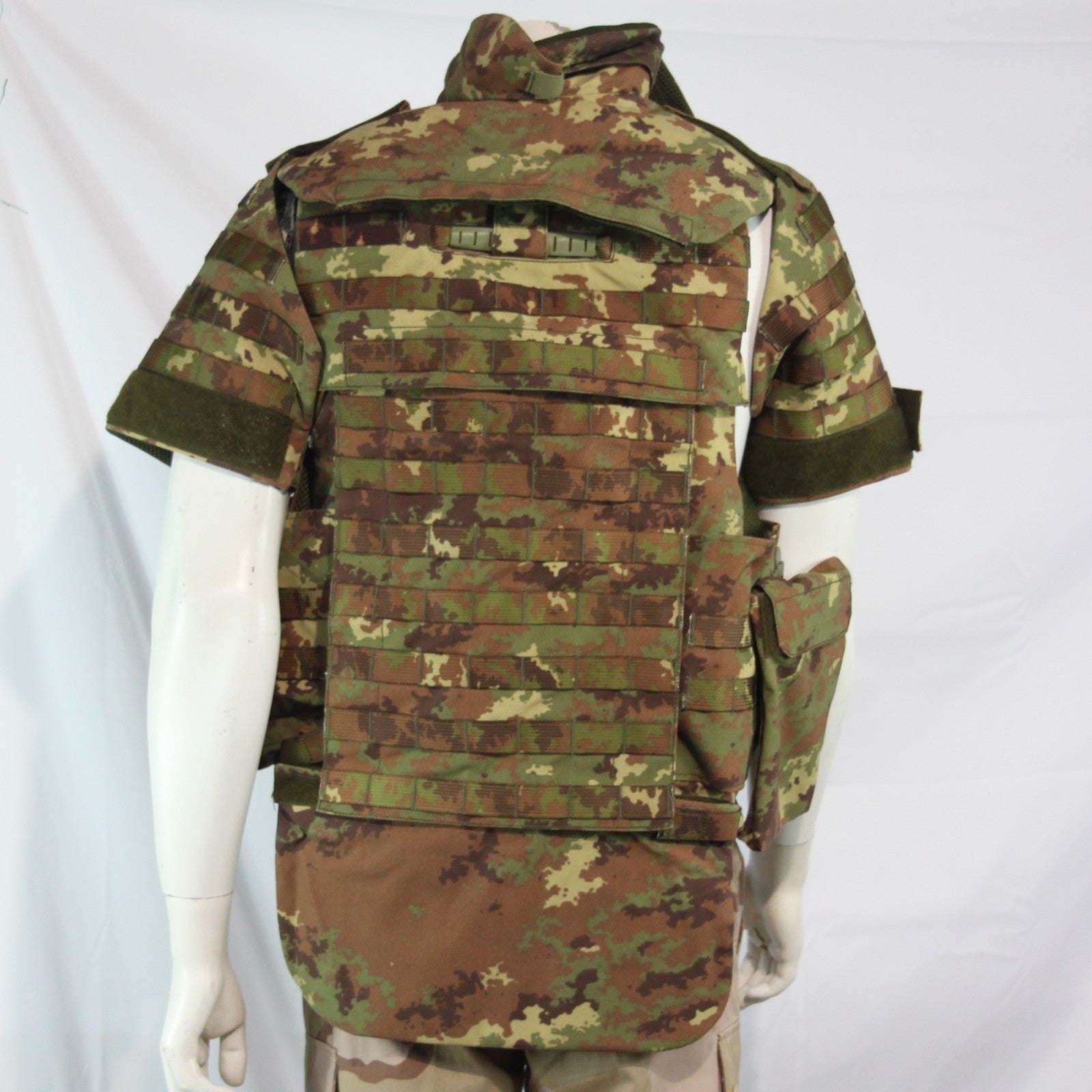 Italian Vegetato Camo Body Armour Cover Genuine Surplus w Bag Large (3982)