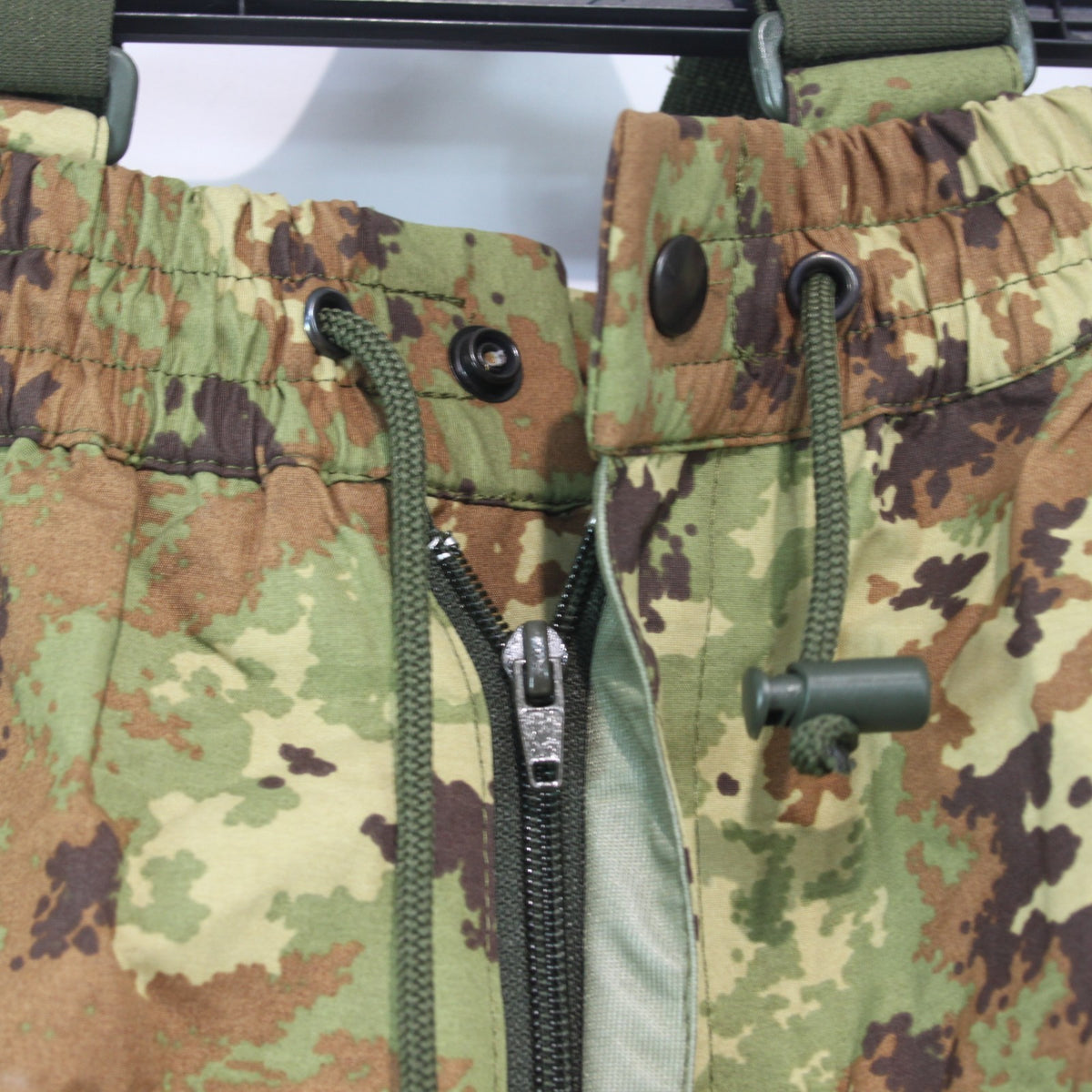 Genuine Surplus Italian Army Vegecamo Waterproof Breathable OverTrousers (3854)