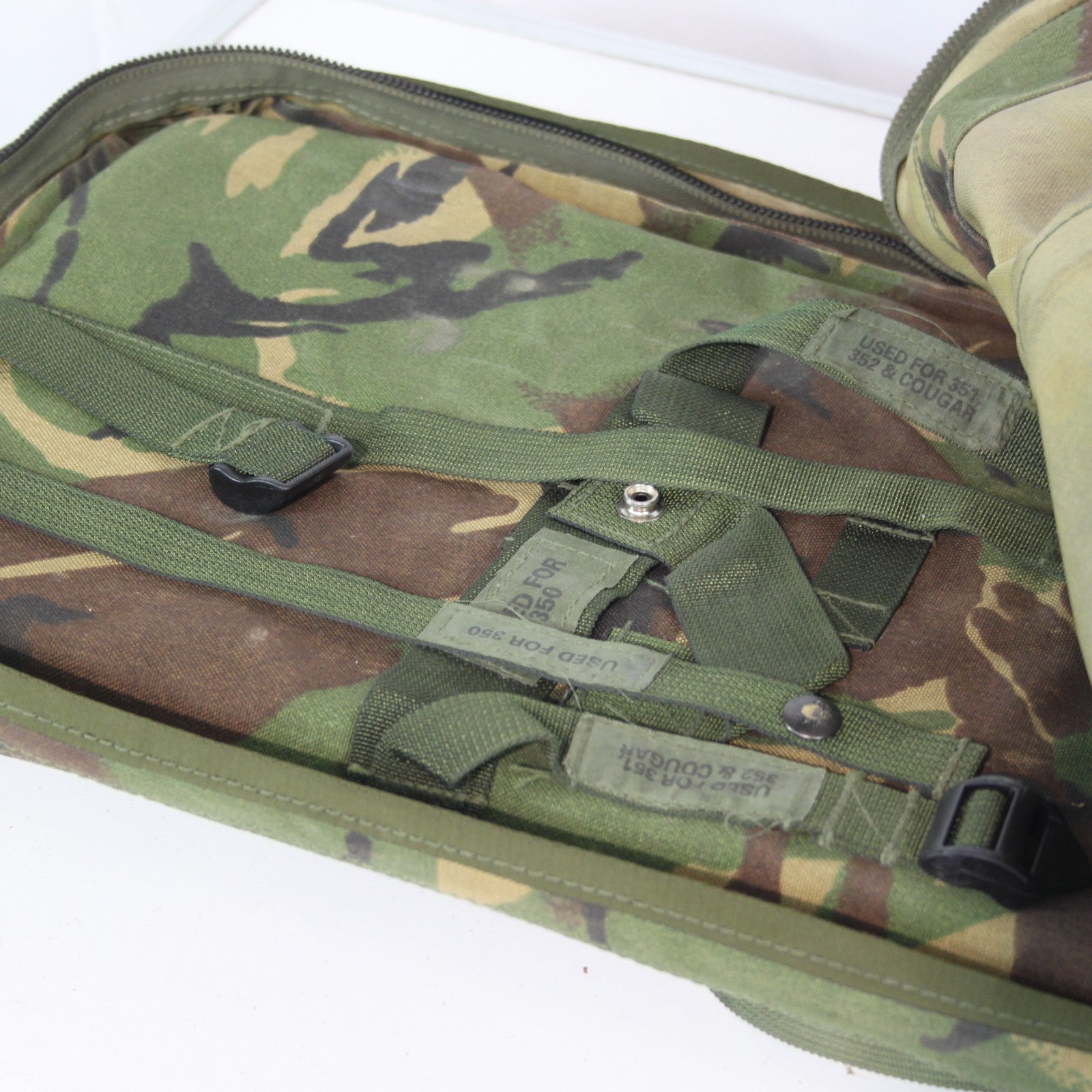 Genuine Surplus British Army Radio Rucksack Carrier DPM Camo Bag (3455)