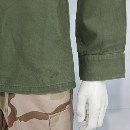 Vintage US Army Shirt Badged Olive Utility Shirt Genuine Surplus 38-40"  (4130