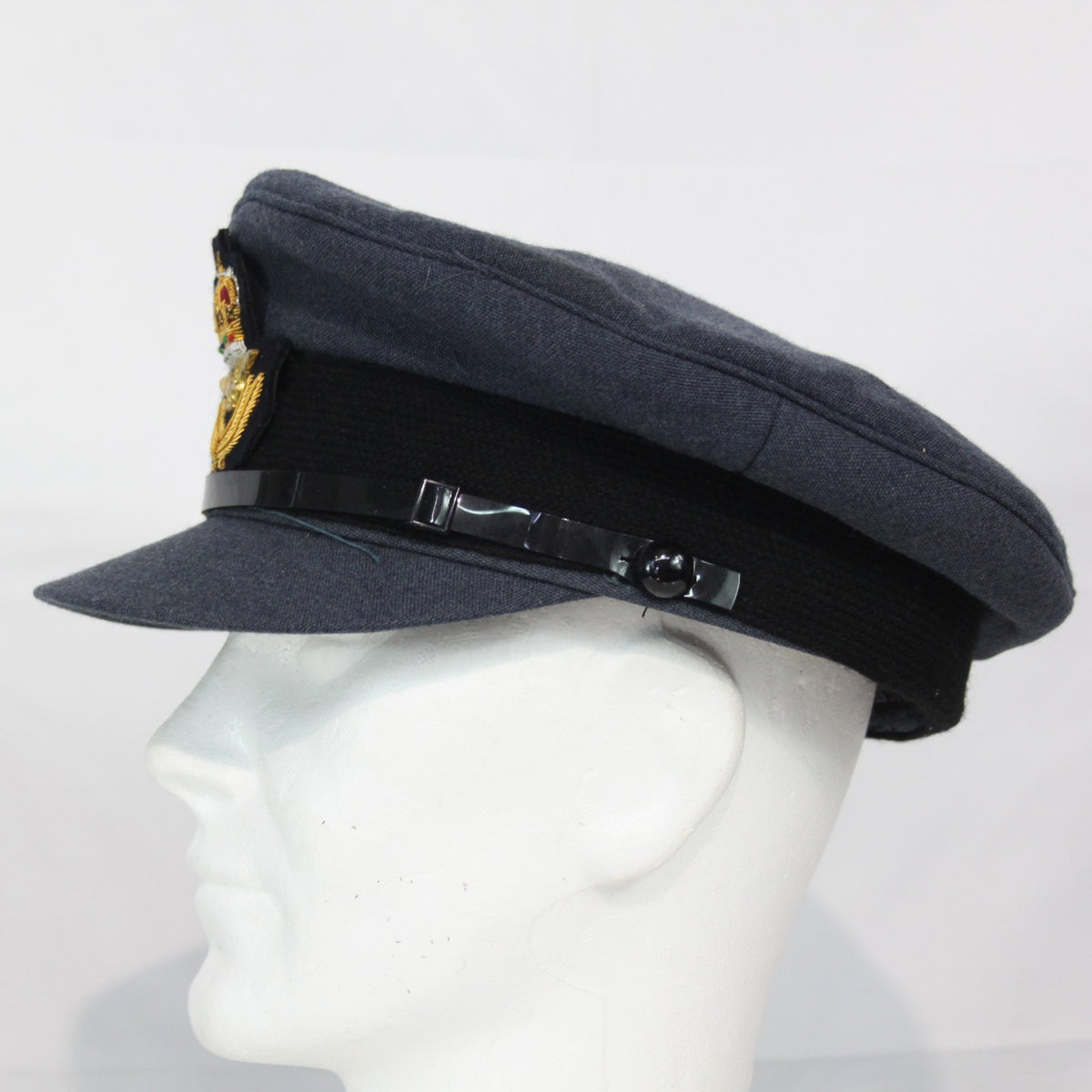 British RAF Mens Pilot Officers Dress Hat Not Sure if Genuine 59cm (3479)