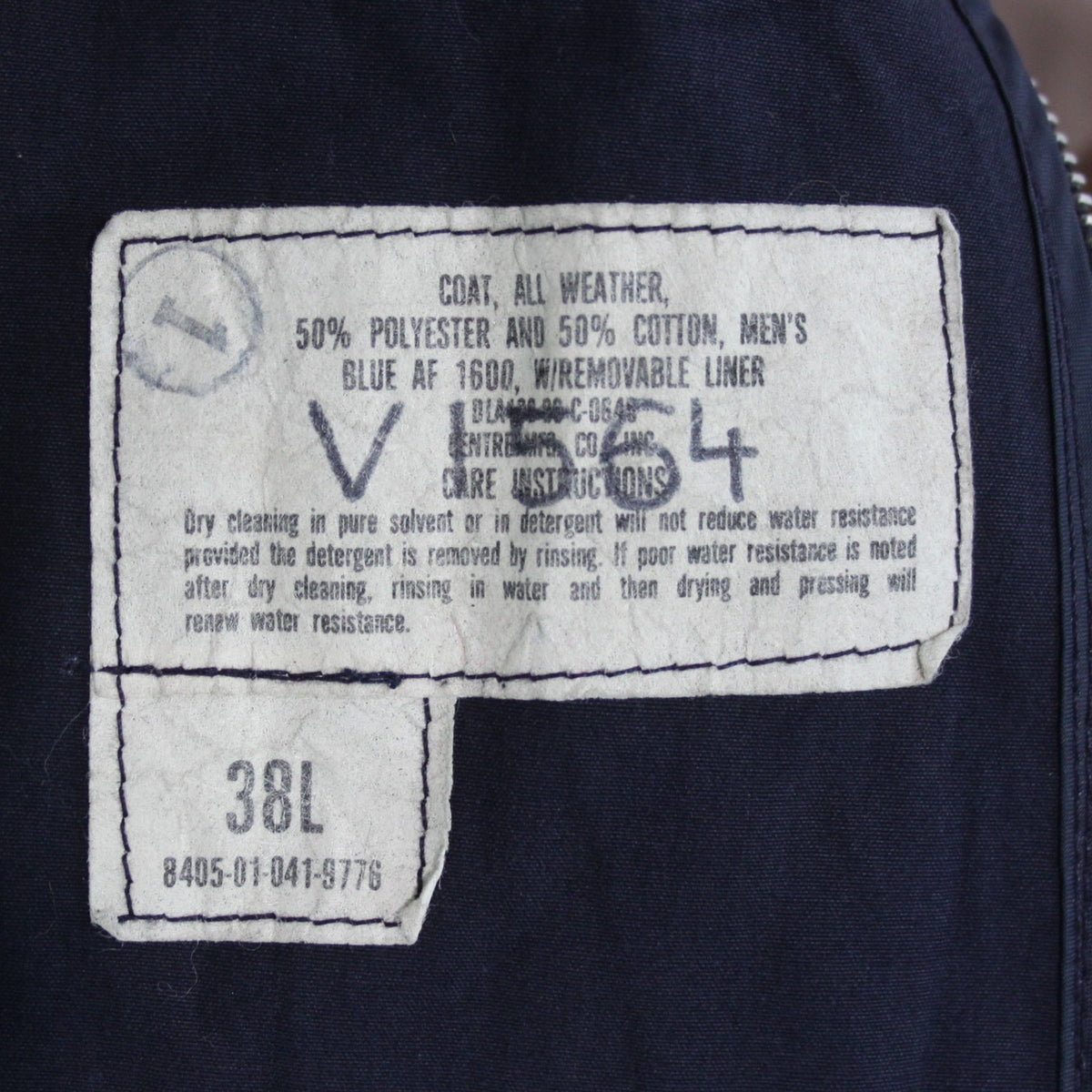 Genuine Surplus US Airforce Coat All Weather Navy Water Resistant 38" (3357)