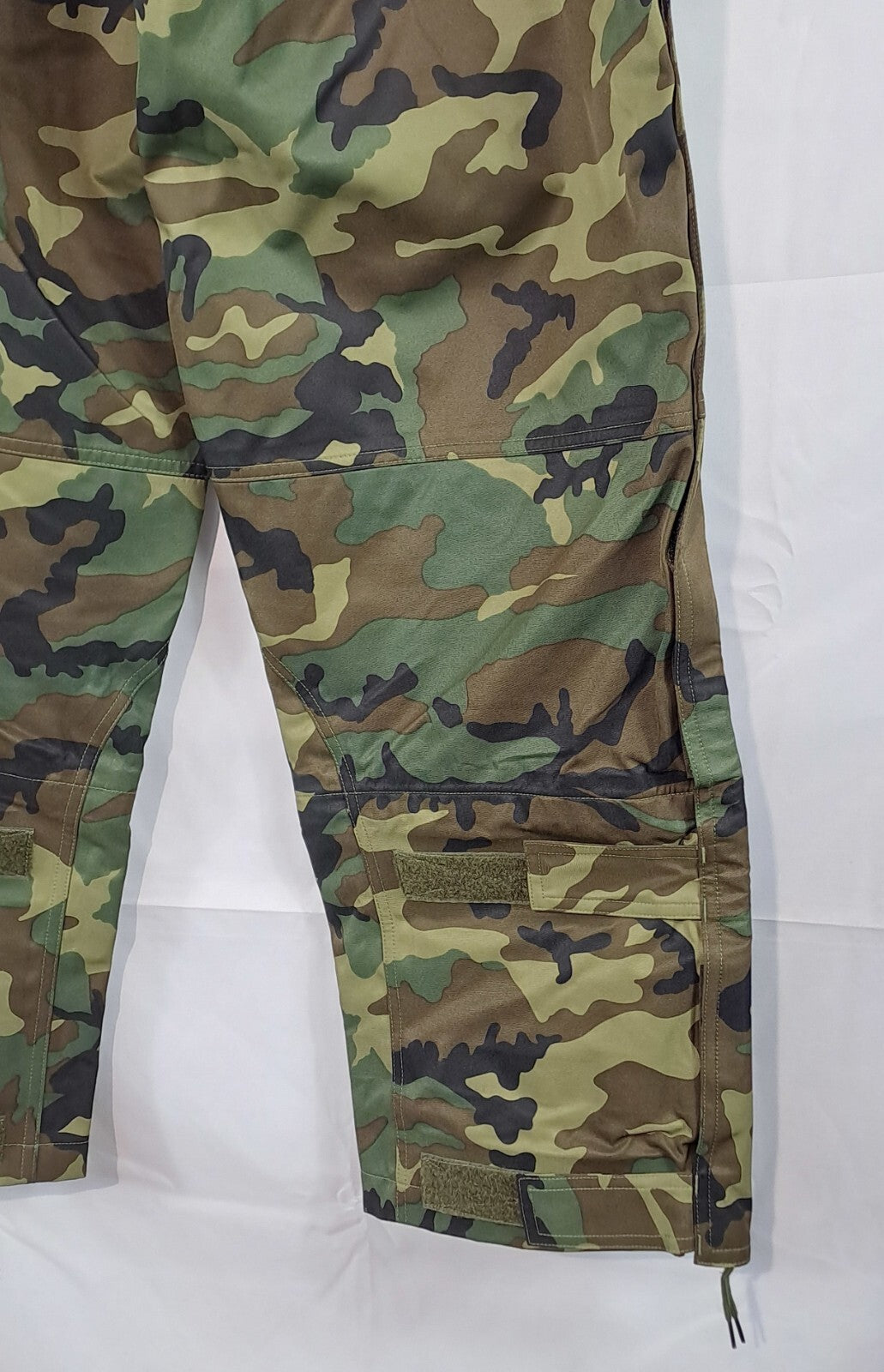 New Genuine Surplus Spanish Military Waterproof Over Trousers Woodland (2539)