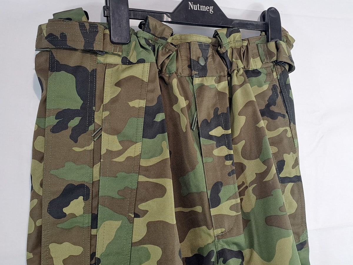 Genuine Surplus Spanish Military Waterproof Over Trousers Camo 30-32" W (2515)