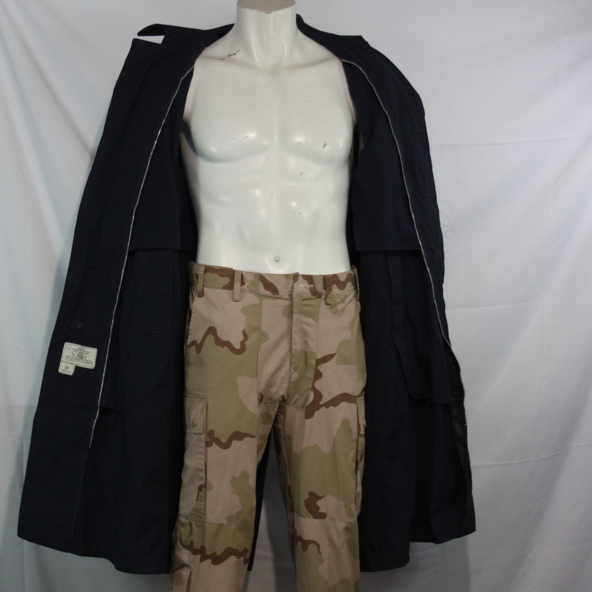 Genuine Surplus US Airforce Coat All Weather Navy Water Resistant 38" (3357)