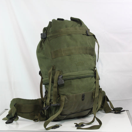 Genuine Surplus British Army Olive V2000 Bergen Rucksack Missing Lid 3813)