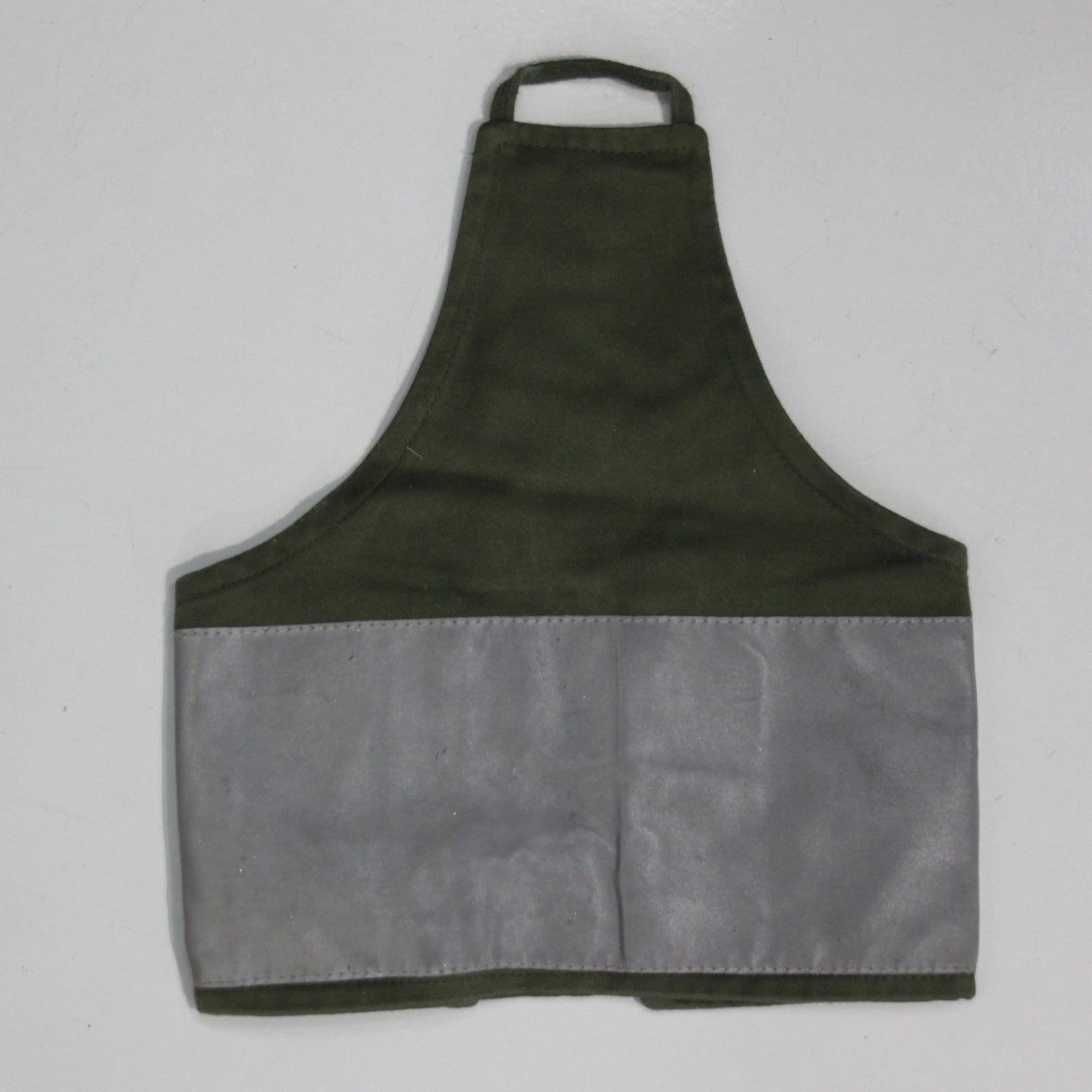 Genuine Surplus Austrian Army Reflective Brassard Olive  (3467)