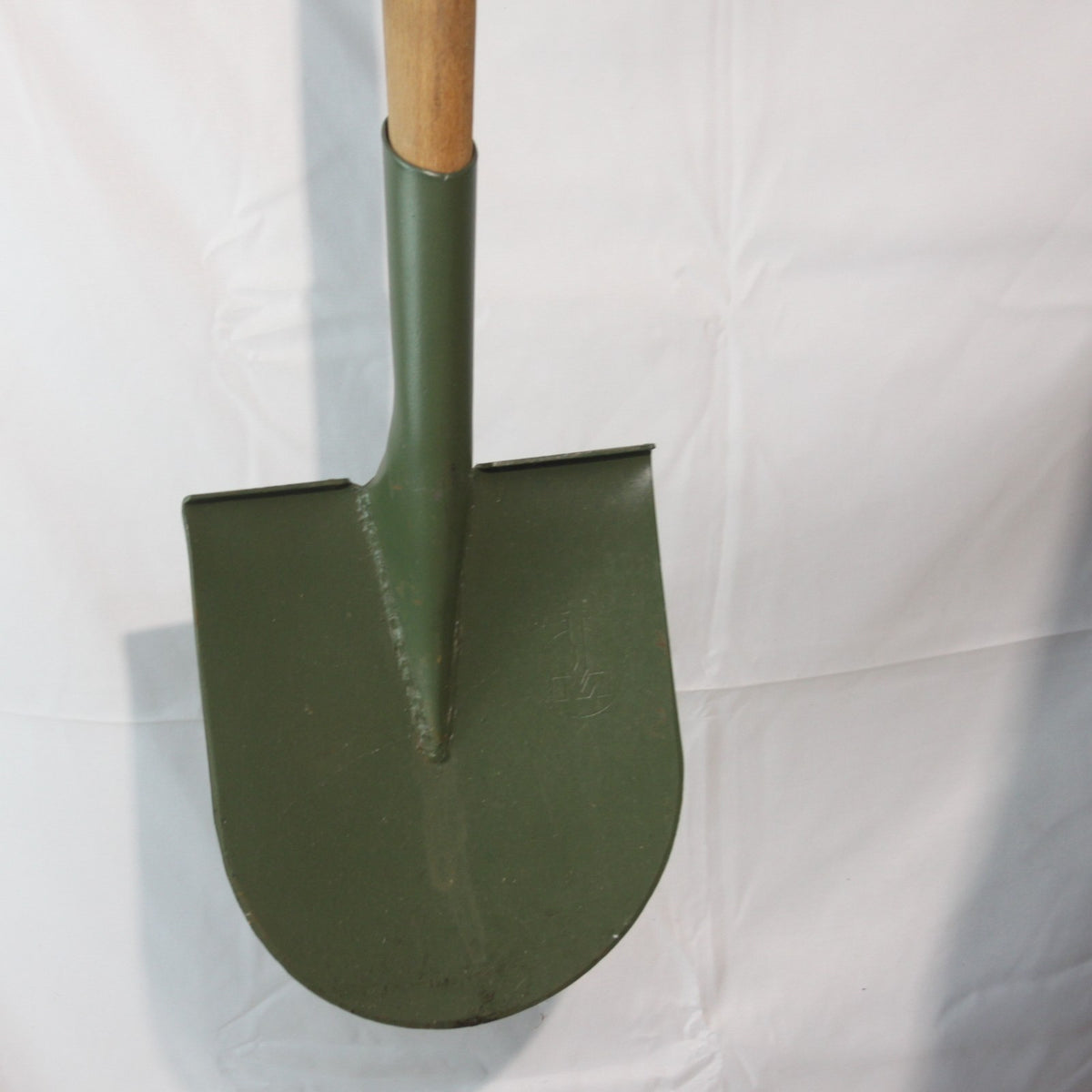 Swiss Army Shovel Spade Military Metal Wooden Handle (3777)