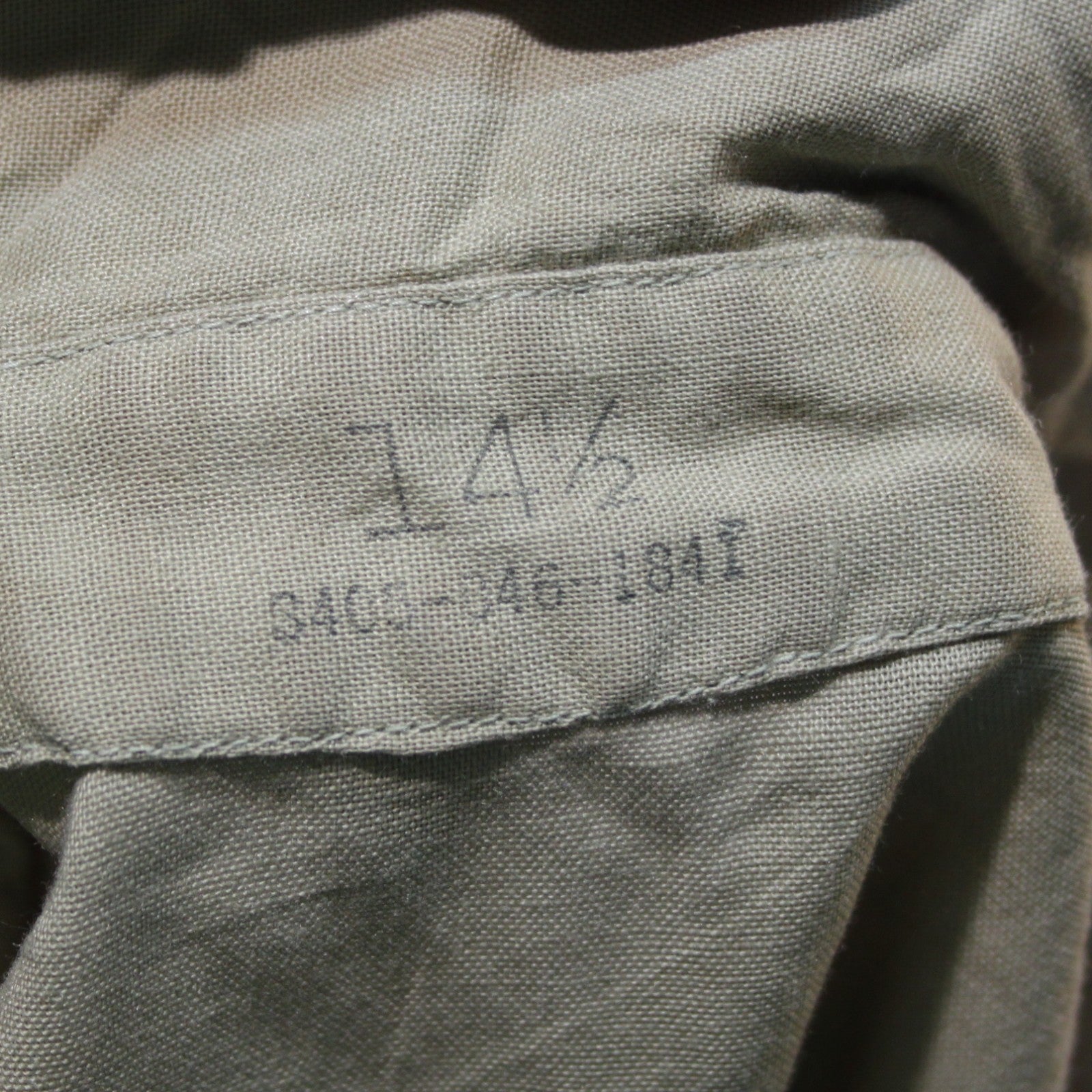 Genuine Surplus US Airforce Vintage USAF Short Sleeve Shirt Badged 14.5" (3424)