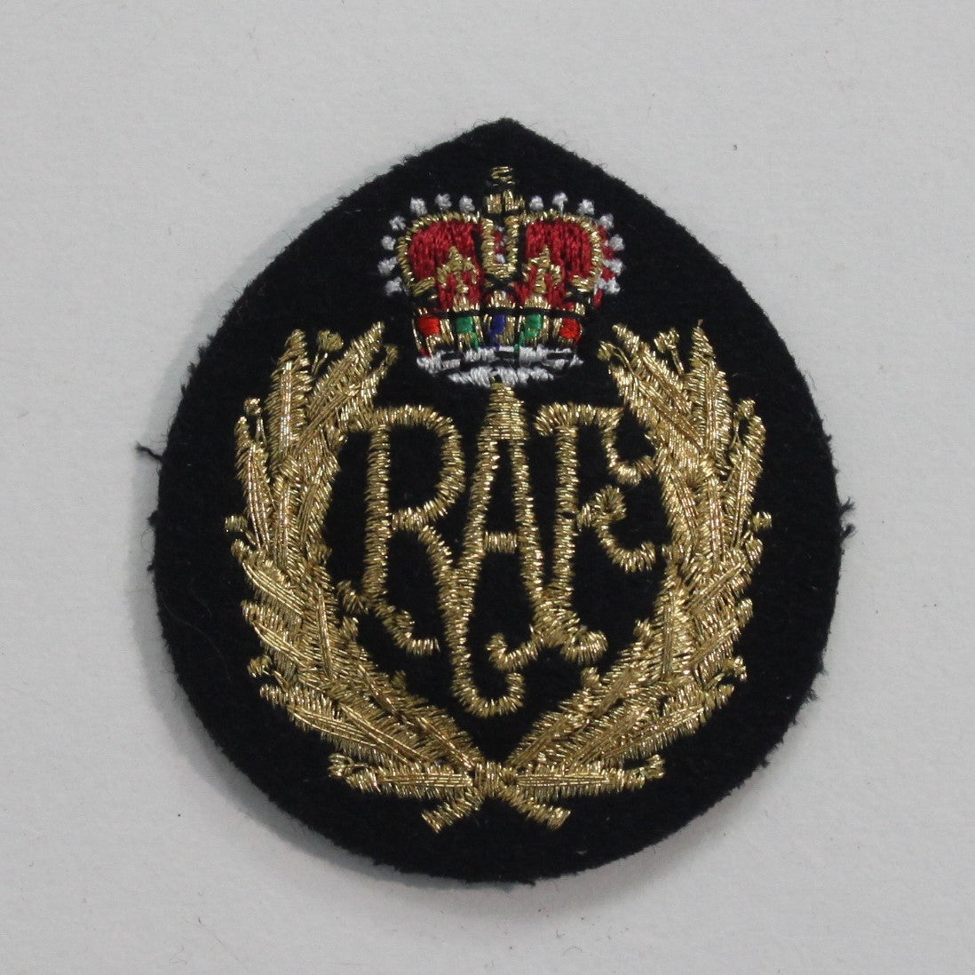 Genuine Surplus RAF British Airforce Peak Cap Badge Embroidered Gold Patch (3814