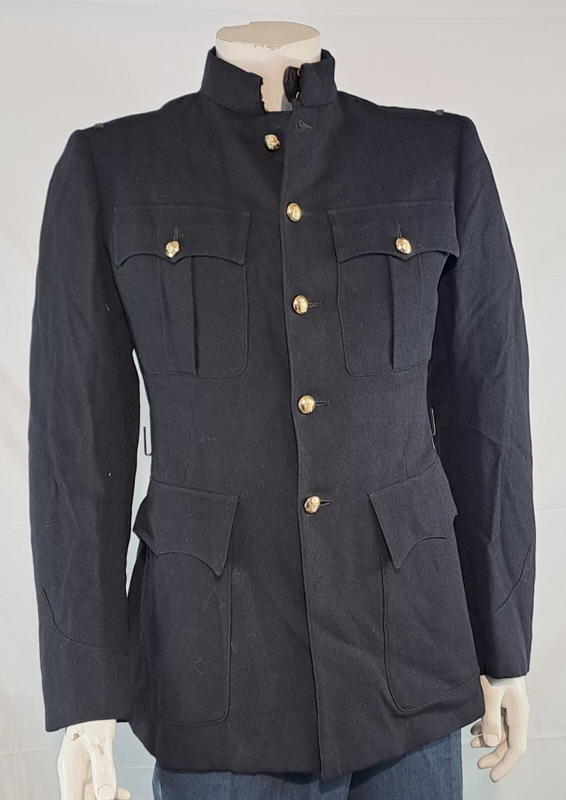 Genuine Surplus British Army Dress Jacket Rivets in Collar 34-36" (2617)