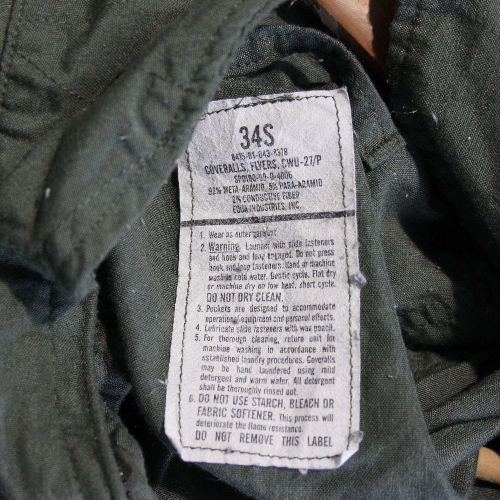 US Airforce Flight Suit Coverall Mens GreenGenuine Surplus 34" Chest Short 3524)