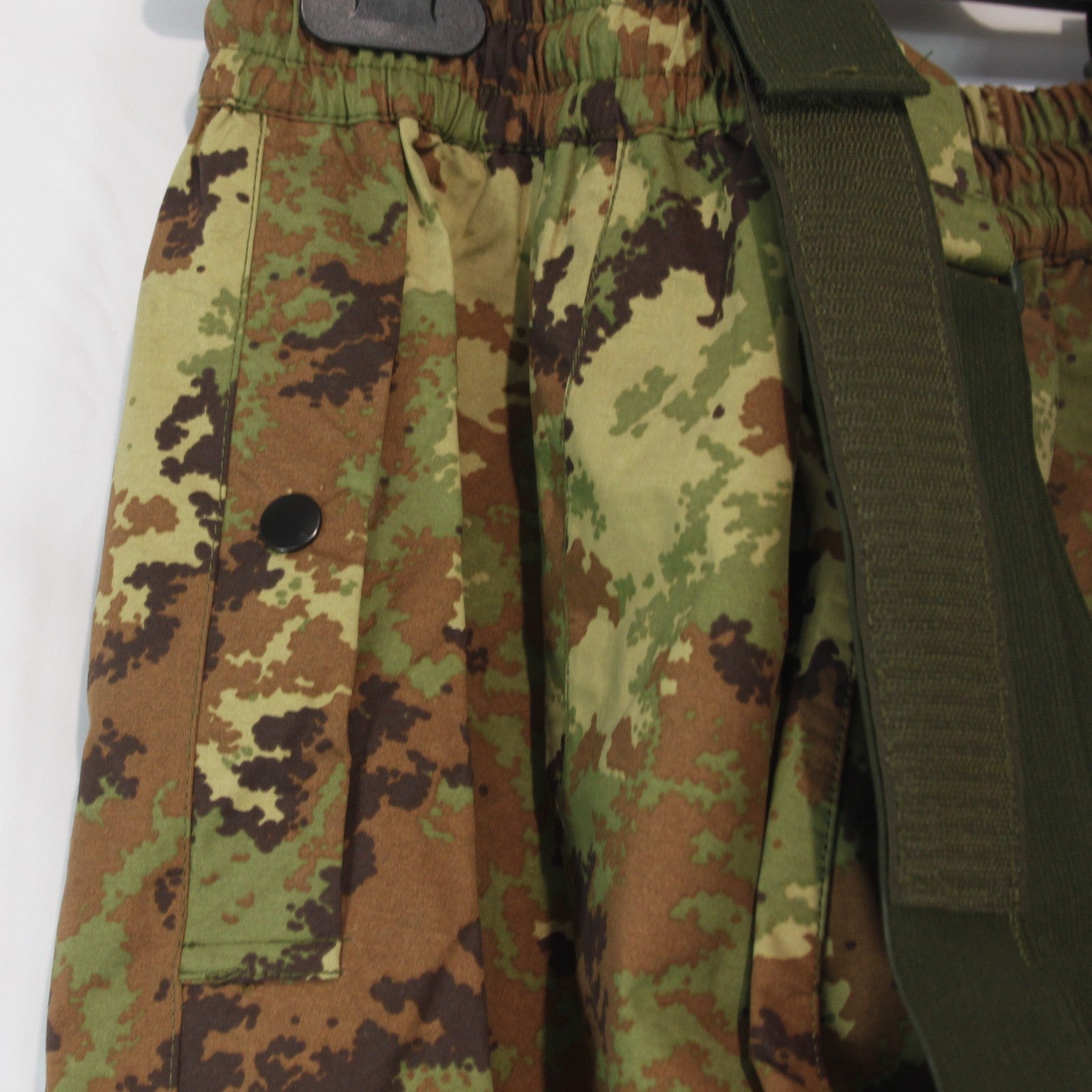 Genuine Surplus Italian Army Vegecamo Waterproof Breathable OverTrousers (3854)