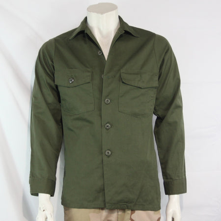 Vintage US Army Shirt  Olive Utility Shirt Genuine Surplus 14.5"  (4132
