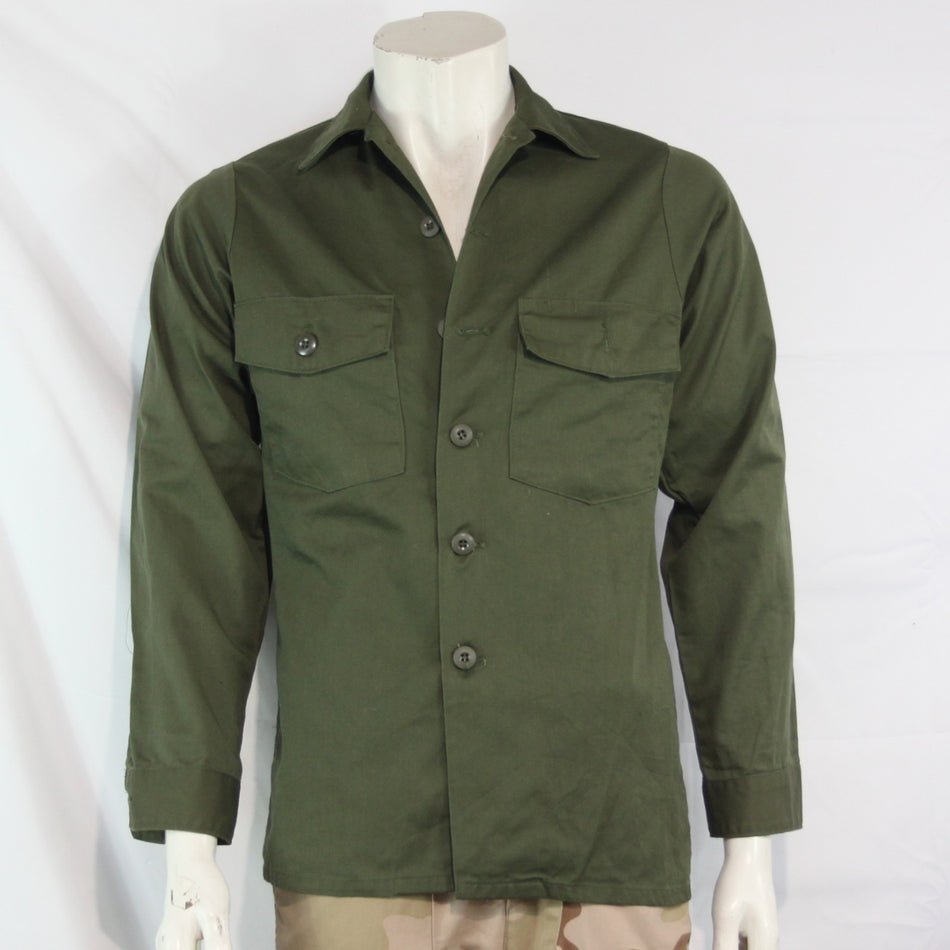 Vintage US Army Shirt  Olive Utility Shirt Genuine Surplus 14.5"  (4132