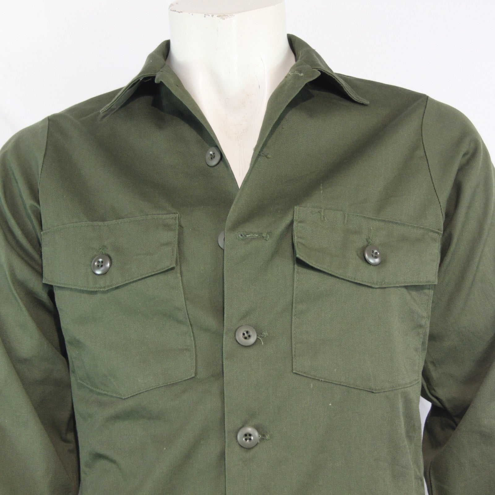 Vintage US Army Shirt  Olive Utility Shirt Genuine Surplus 14.5"  (4132
