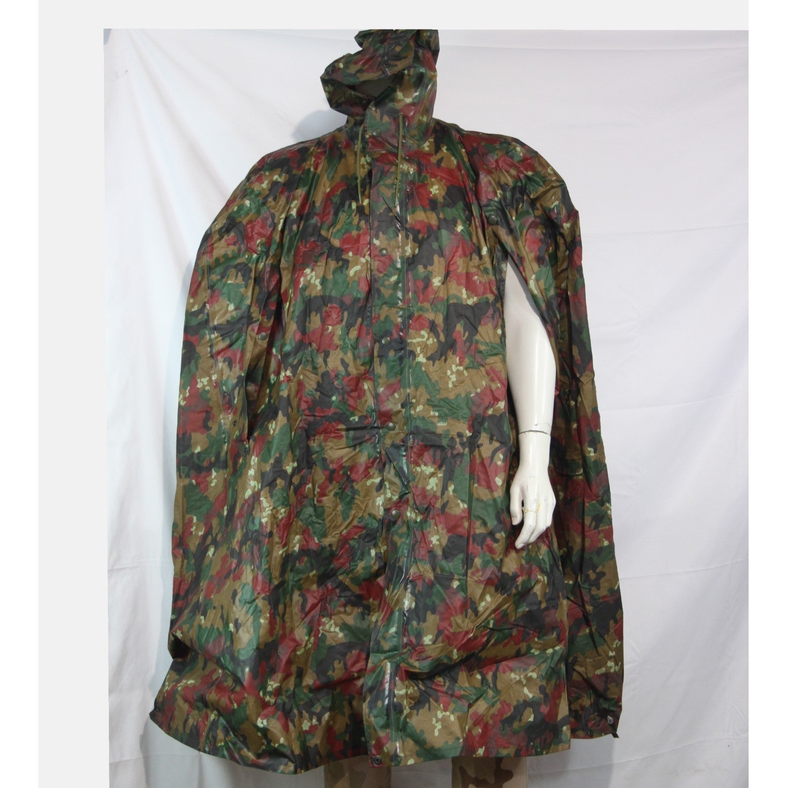 Swiss Army Poncho Cape Waterproof Rubberised Camouflage Genuine Surplus (4241)