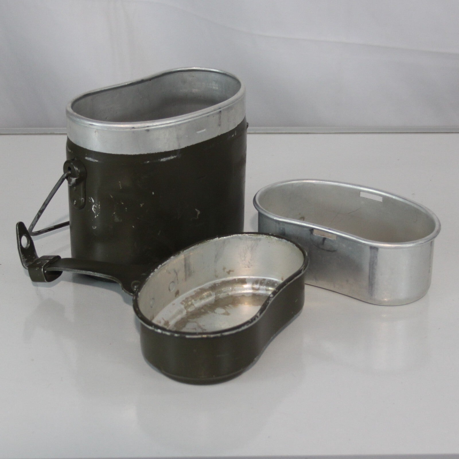 Genuine Surplus Austrian Army  Aluminium  3 Peice Mess Tin Set Billy Can