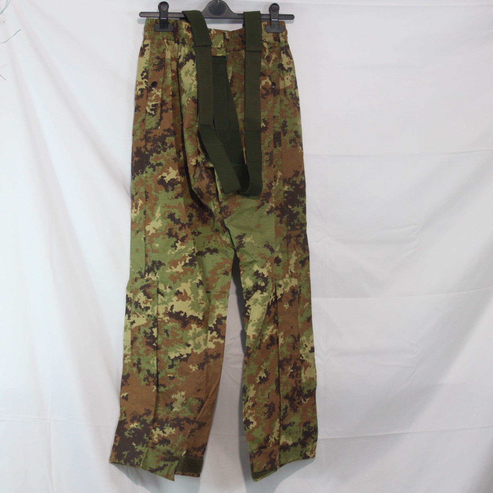 Genuine Surplus Italian Army Vegecamo Waterproof Breathable OverTrousers (3854)