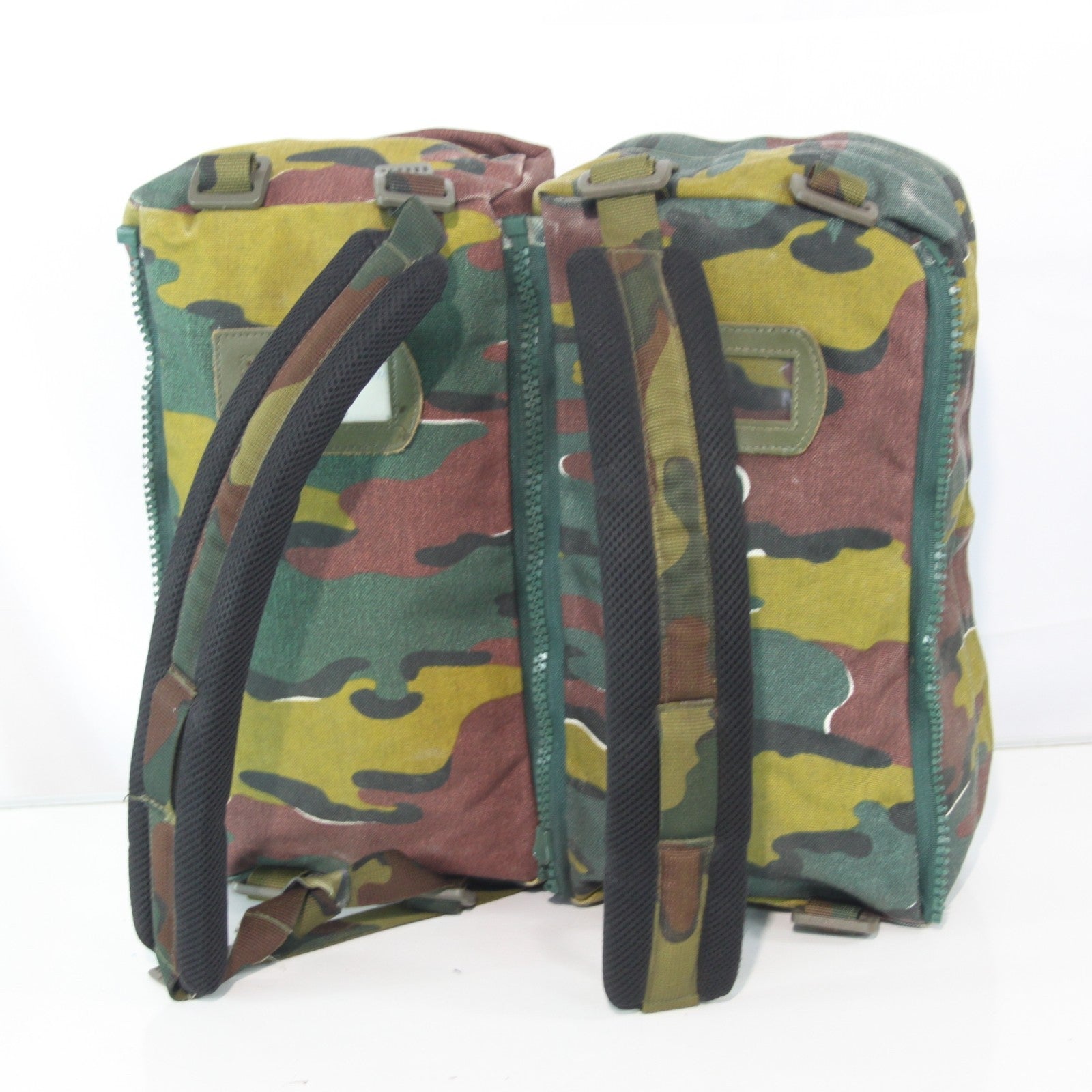 Genuine Surplus Belgian Army Military Daysack Rucksack Bergen Side Pouches(3873)