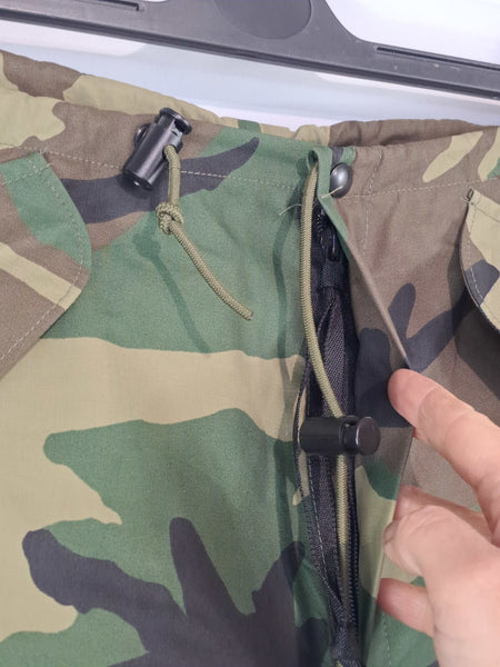 Genuine Surplus USAF Waterproof breathable Over-trousers Woodland Camo (1917)