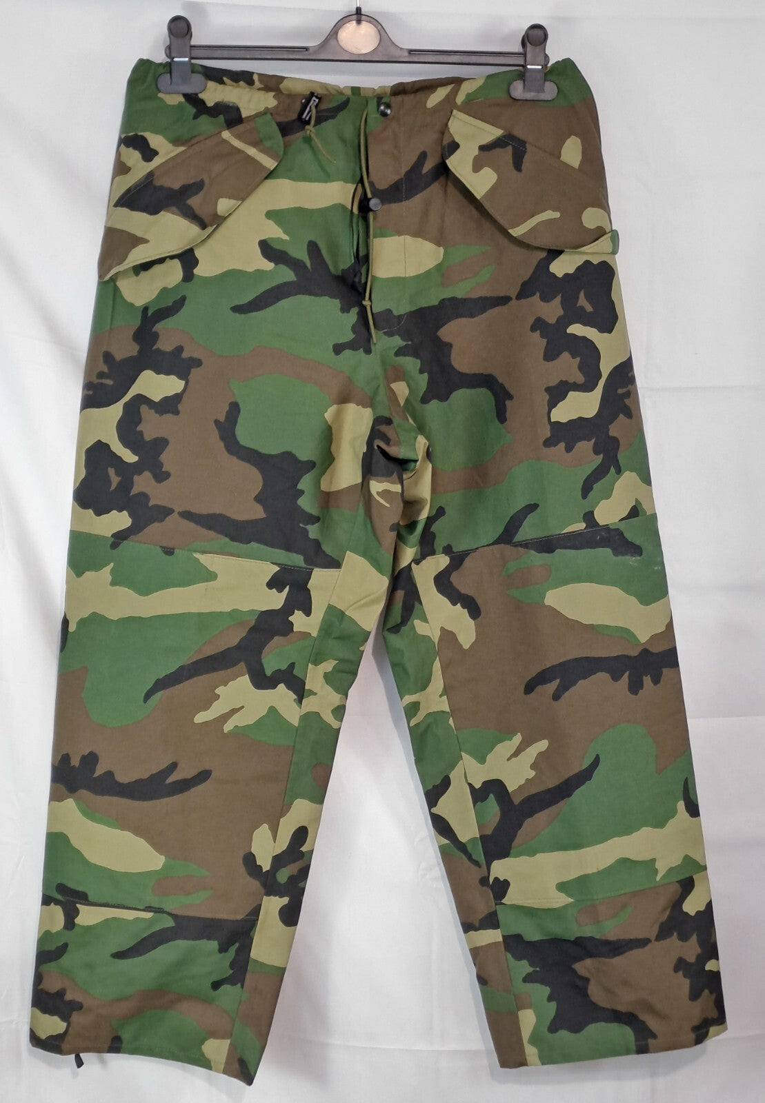 Genuine Surplus USAF Waterproof breathable Over-trousers Woodland Camo (1917)