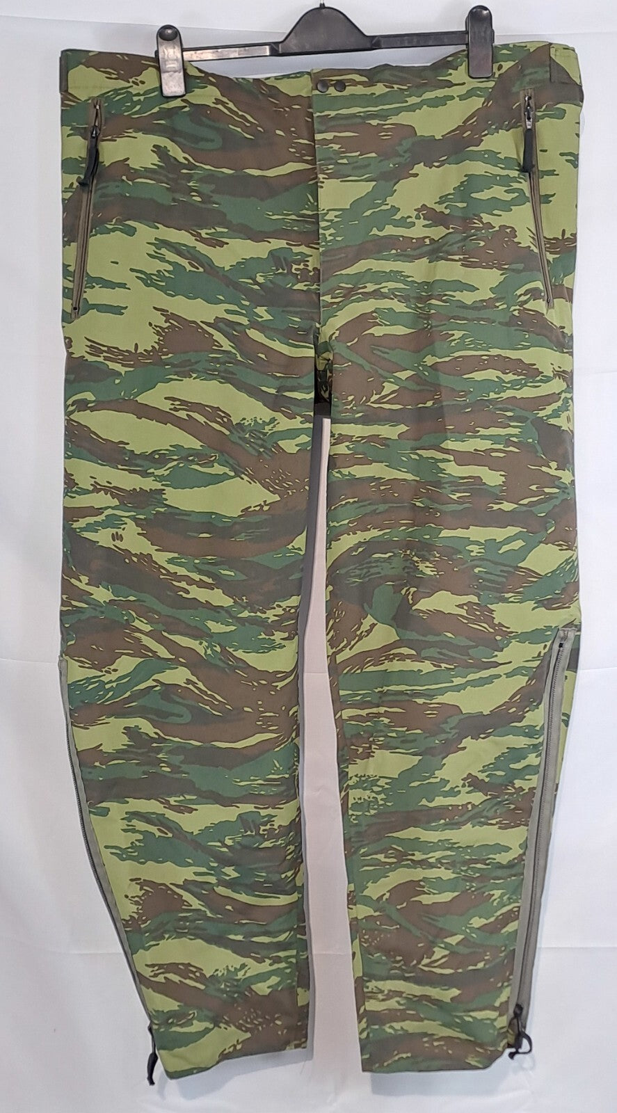 Genuine Surplus Greek Army Waterproof Gore-tex type BibnBrace Trousers XL (2766)