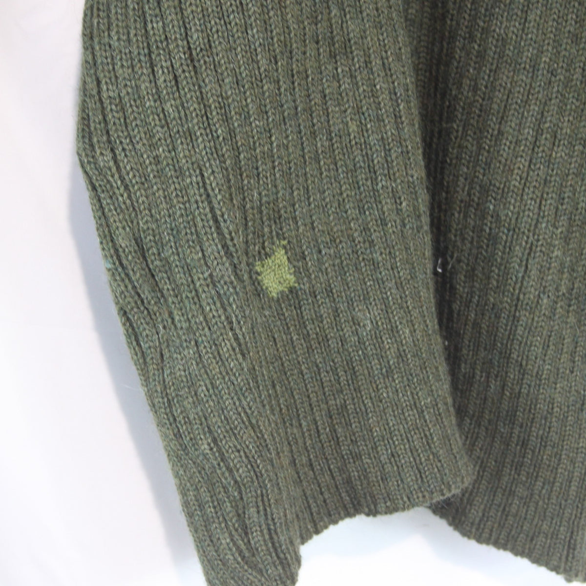 Army Style Heavyweight Jumper Olive Green Military 100% Wool Repaired 42" (1609)