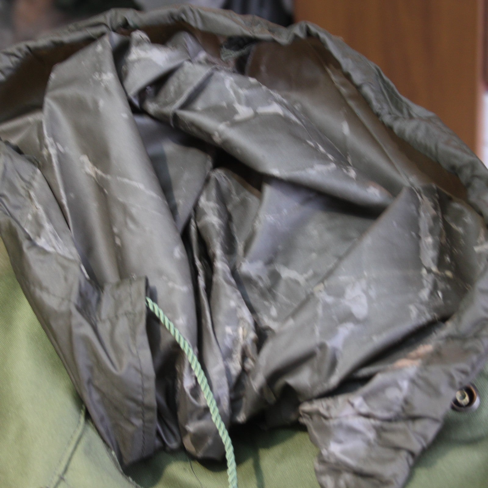 Genuine Surplus Hungarian Army Field Jacket Olive Green 38-40" Chest (3743)
