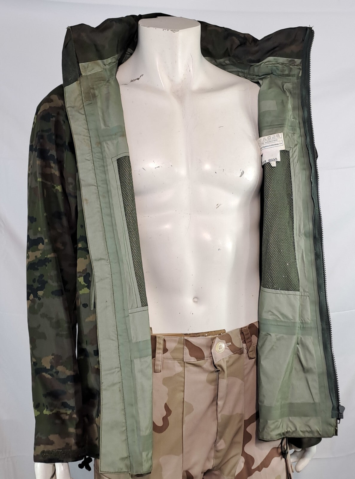 Genuine Surplus Spanish Army Waterproof Breathable Camo Jacket (2406)