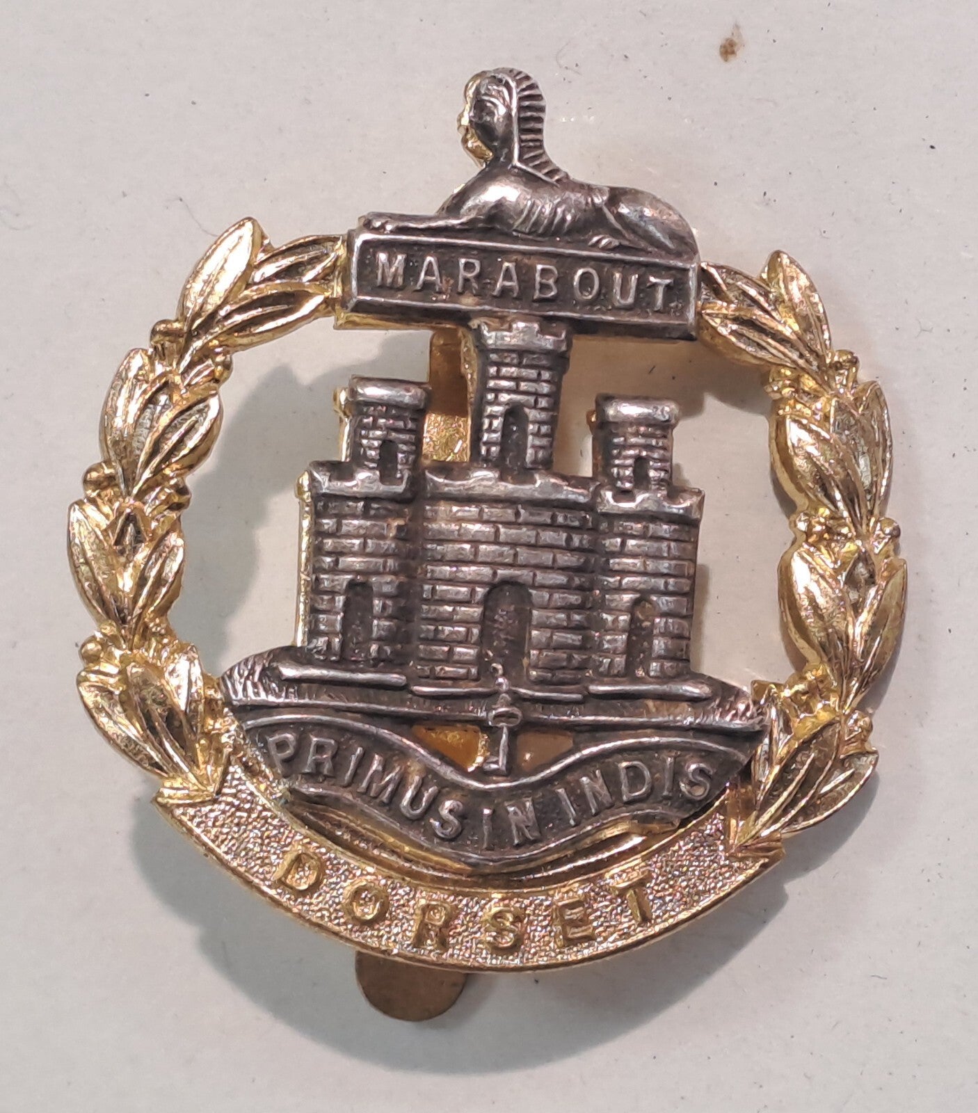 Genuine Surplus British Army Military Cap Badge Metal Dorset Regiment 2622