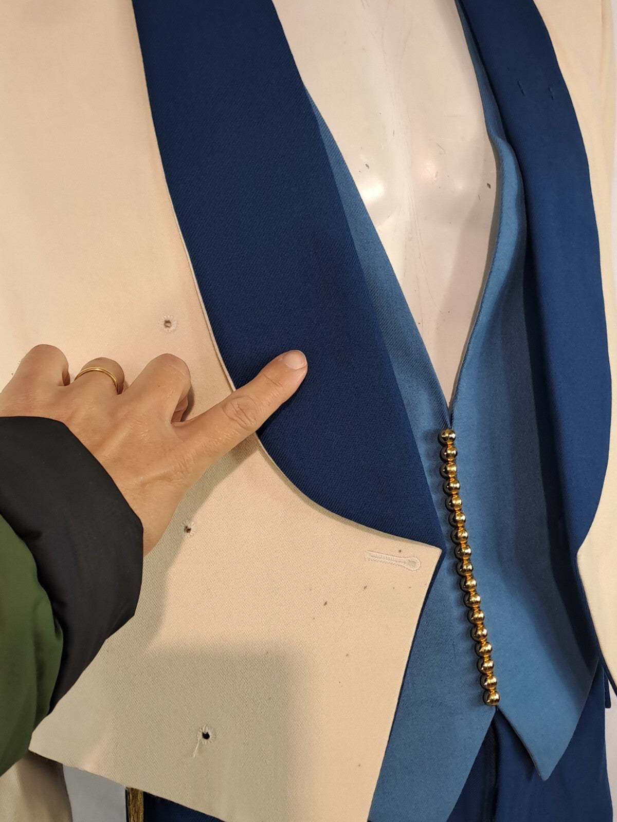 Genuine Surplus Sultan of Oman Airforce 3 Piece Suit 40" (2600)