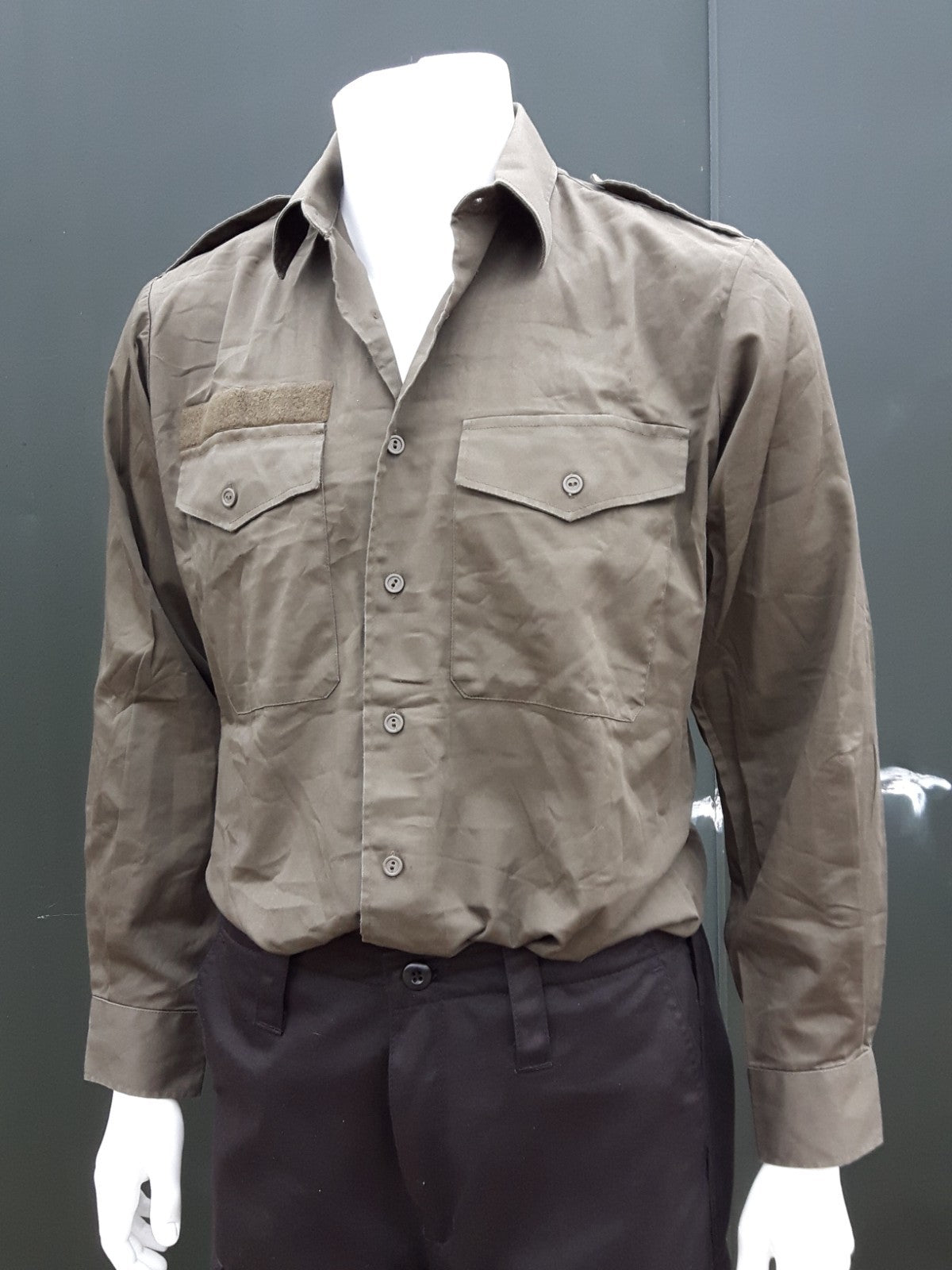 Genuine Surplus Austrian Army Field Shirt Lightweight Olive Shirt