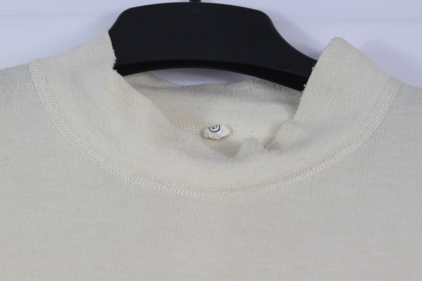 Genuine Surplus Austrian Aircrew Nomex Aramid Long Sleeve Thermal Top Cream 3786