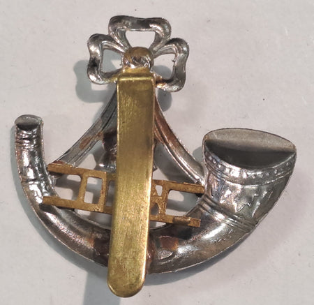 Genuine Surplus British Army Military Cap Badge Kings Shropshire Light Infa 2630