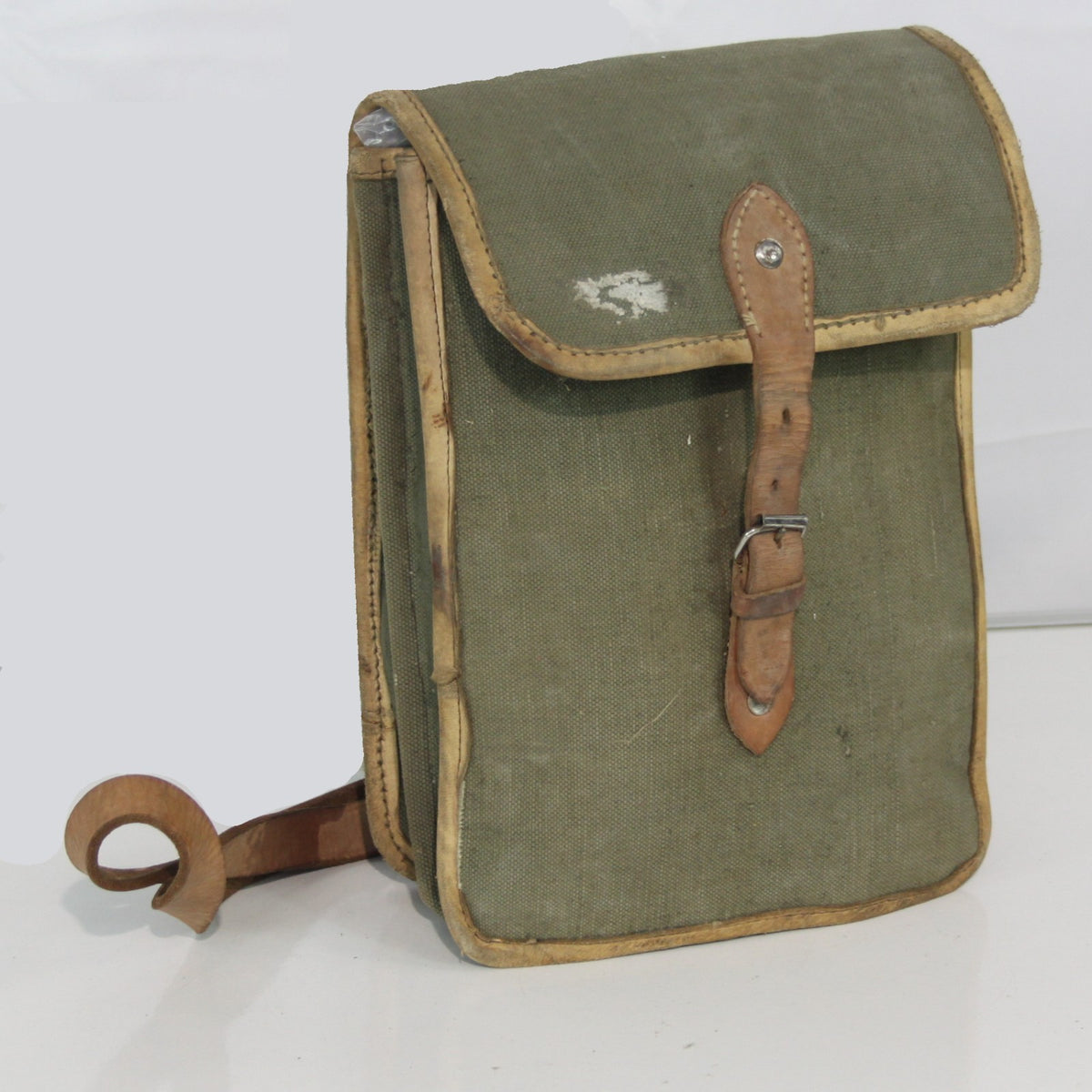 Genuine Surplus Vintage East European Army Map / Admin Case Leather trim (3438)