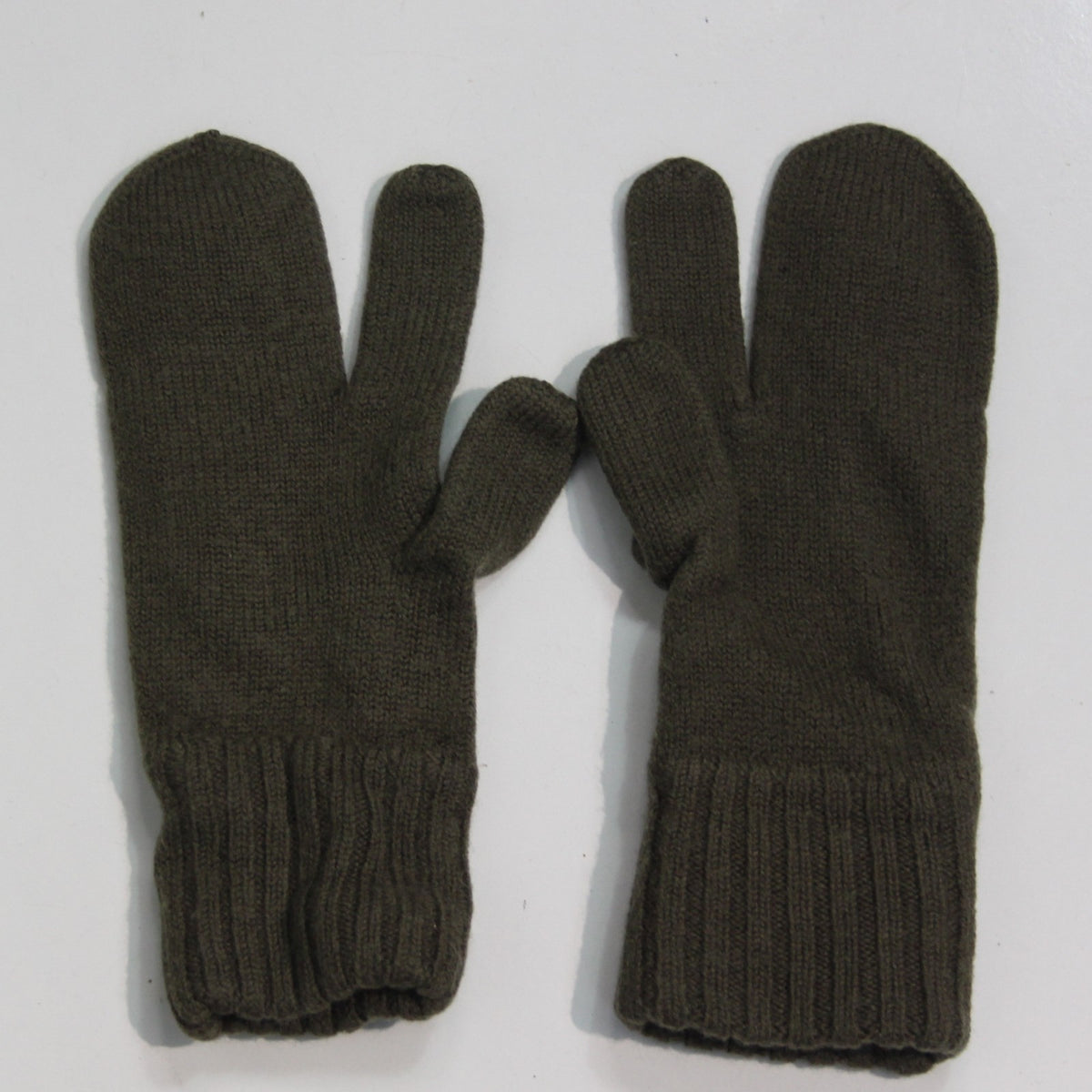 Austrian Army Knitted Gloves Olive Genuine Surplus Medium (3930)