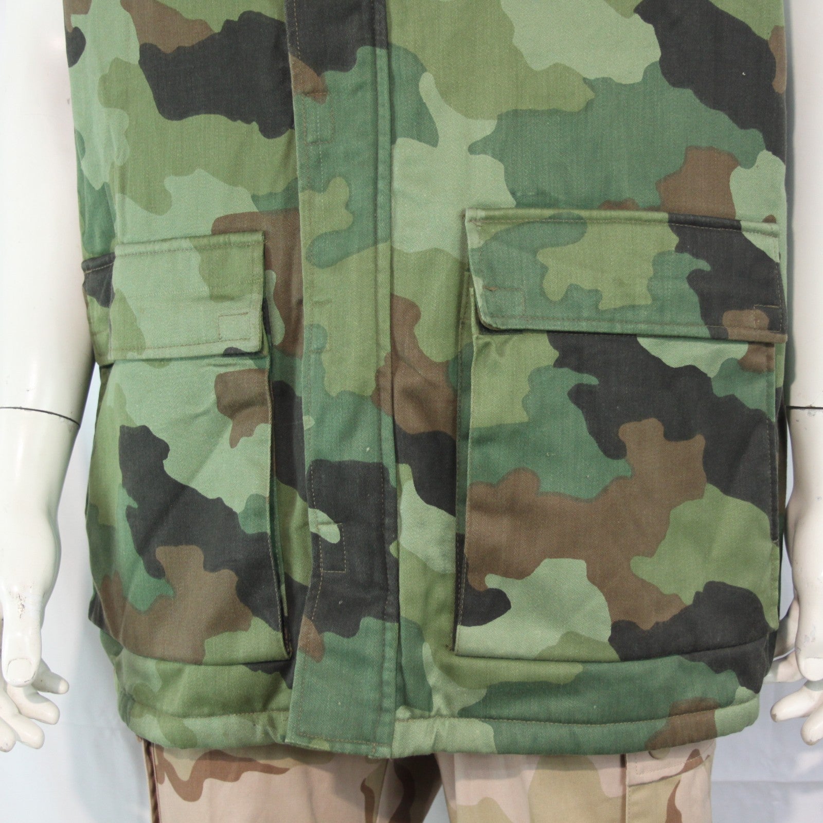 Serbian Army Faux Fur Lined Waistcoat Gilet Vest Camouflage 44" XL (3975)