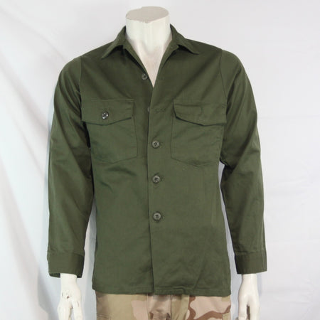 Vintage US Army Shirt  Olive Utility Shirt Genuine Surplus 14.5"  (4132