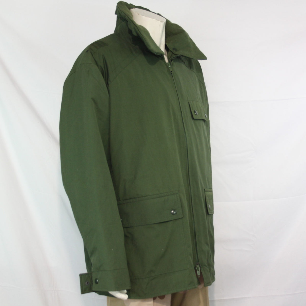 Genuine Surplus German Police Gore-tex Waterproof Padded Coat Jacket 48-50" 3370