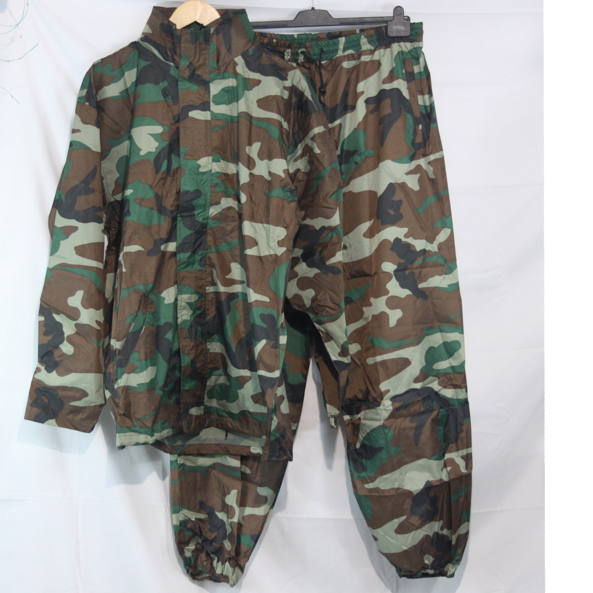 Water Resistant Packaway Lightweight Jacket Trouser Set Woodland Camo M (3953)