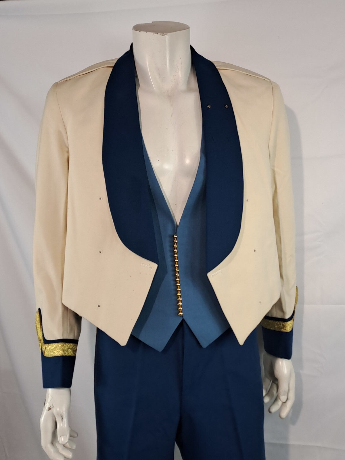 Genuine Surplus Sultan of Oman Airforce 3 Piece Suit 40" (2600)