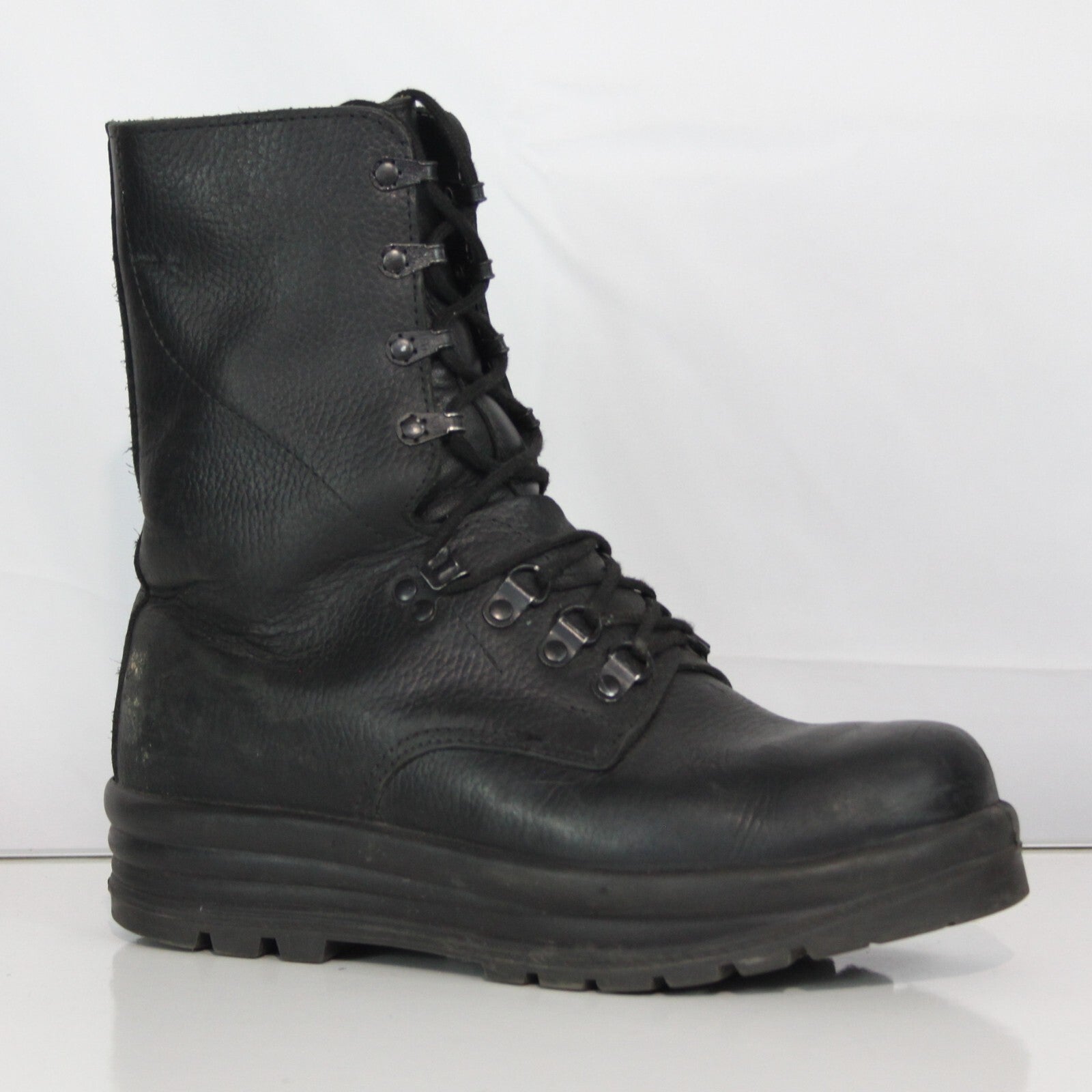 Genuine Surplus Swiss Army Black Leather Ranger Boots Grade 1 (3309)