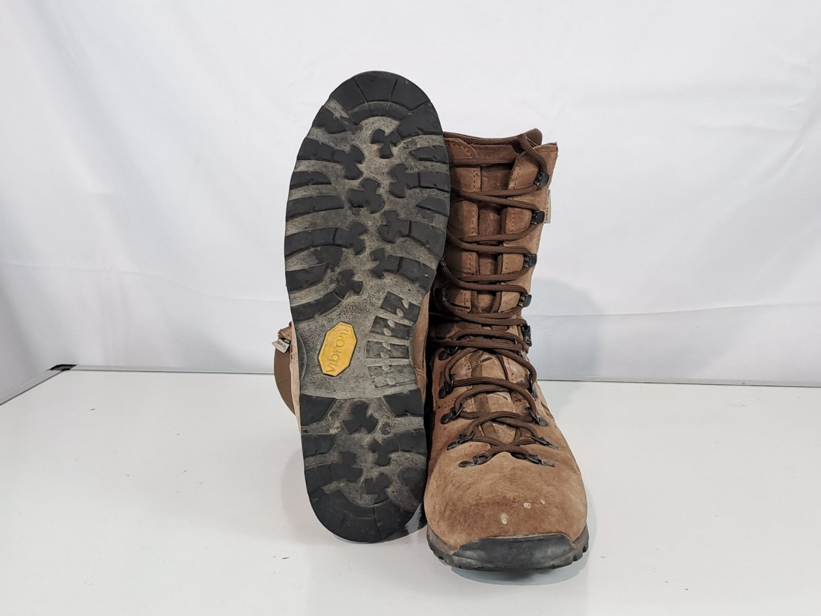 Genuine Surplus British Forces Altberg Gore-tex Lined Boots 11 XNarrow (2549