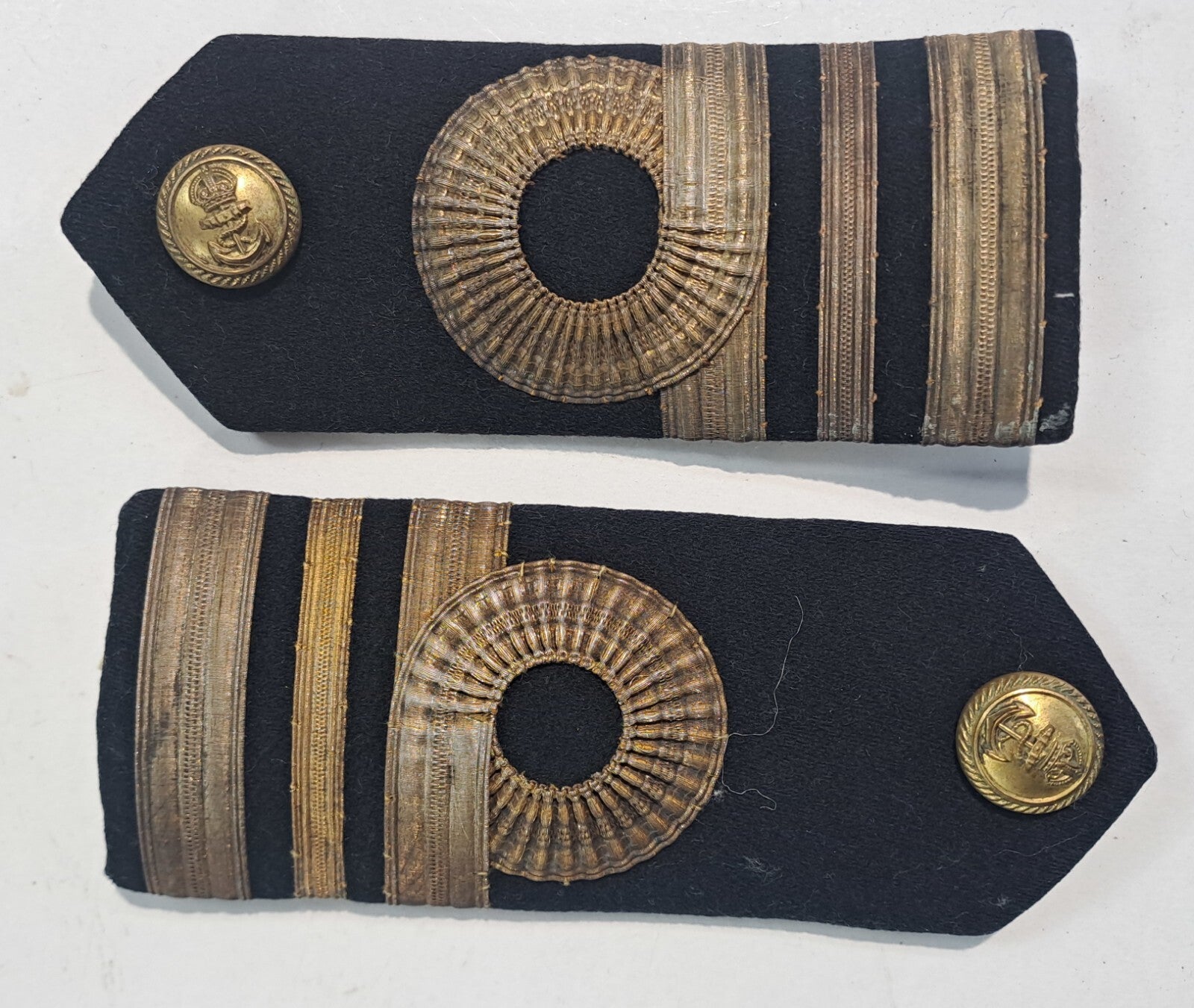 Genuine Surplus British Royal Navy Overcoat Epaulette Rank Slides Antique (2635)