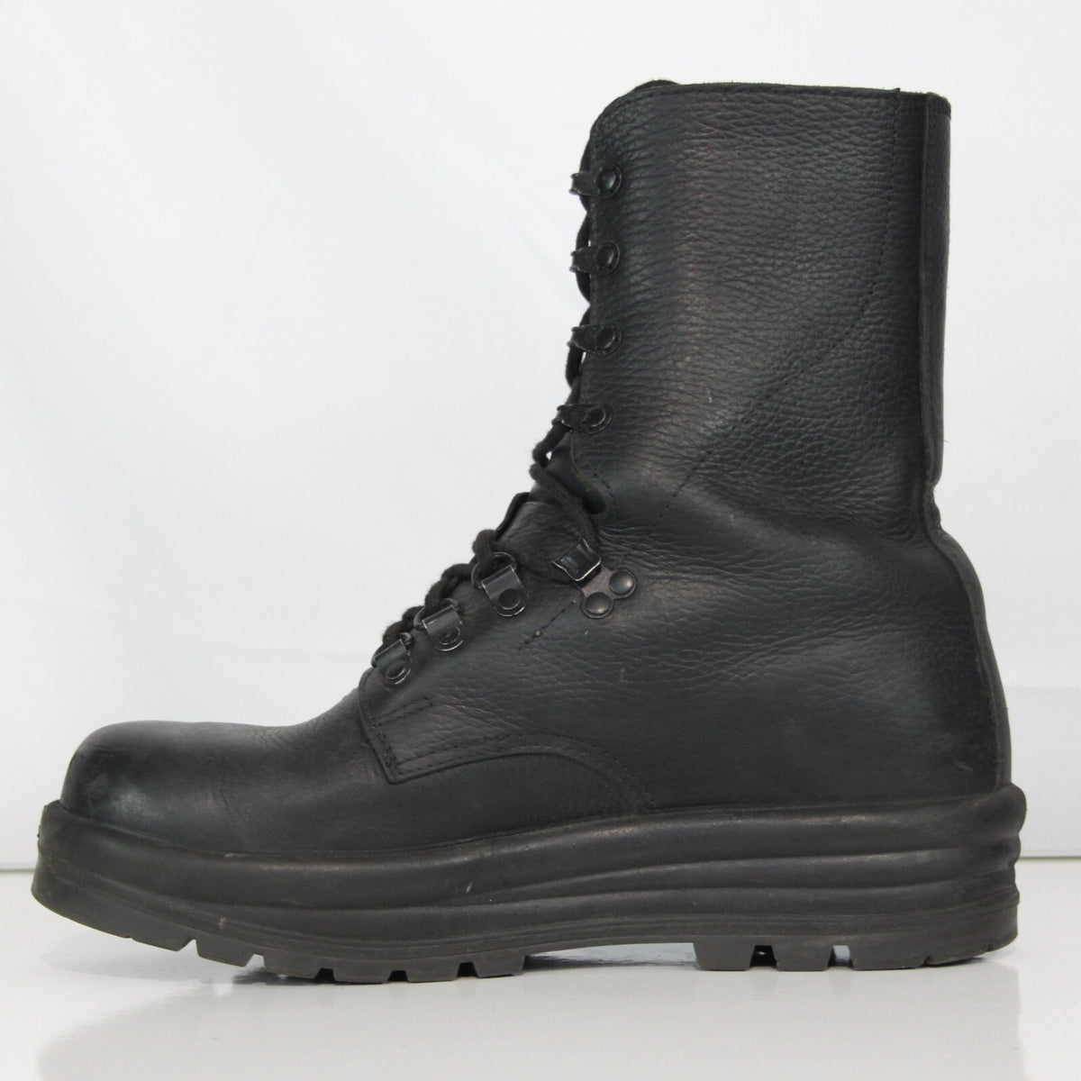 Genuine Surplus Swiss Army Black Leather Ranger Boots Grade 1 (3309)